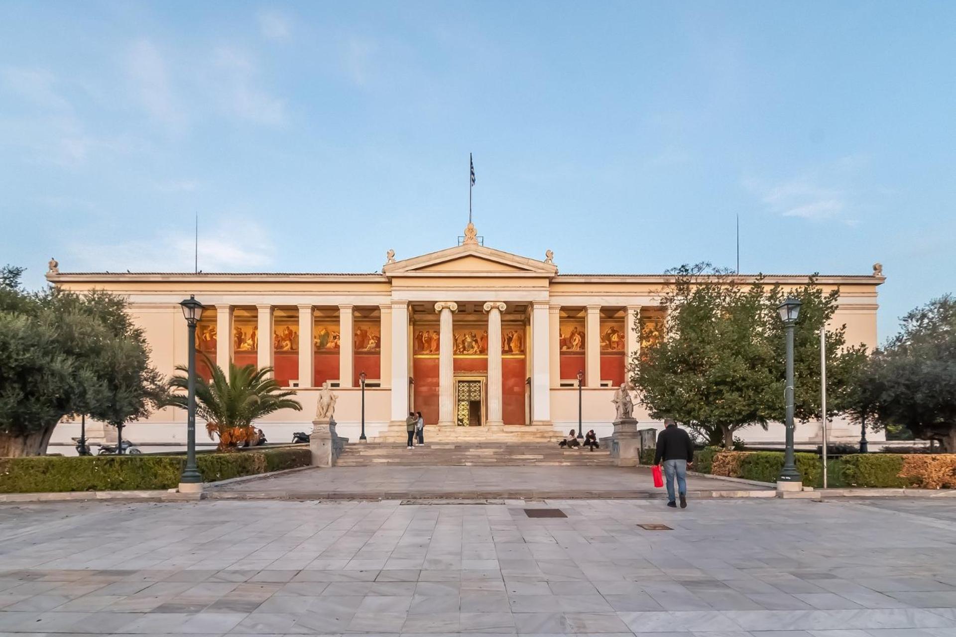 Limehome Athens Solonos City Center Екстериор снимка