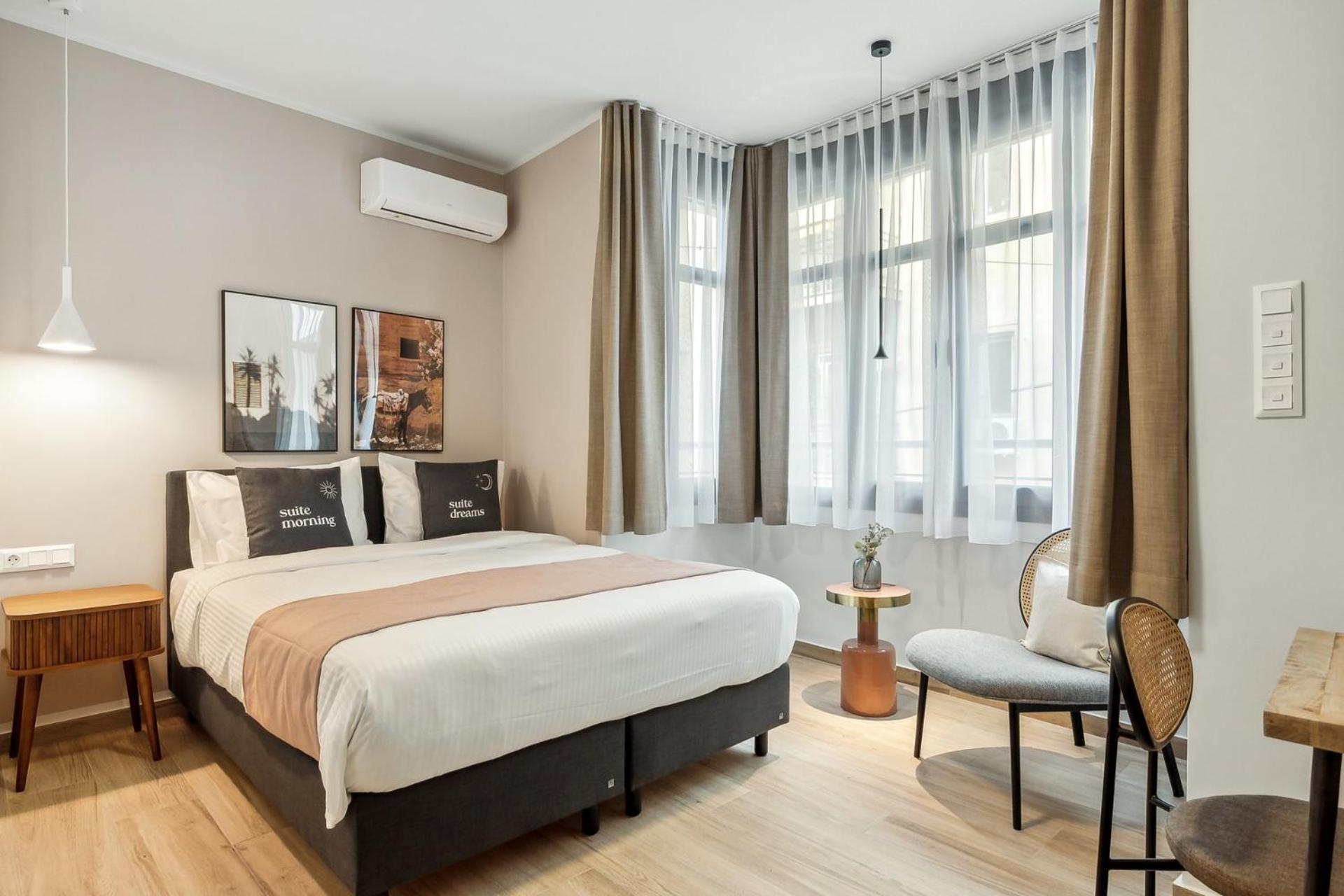 Limehome Athens Solonos City Center Екстериор снимка