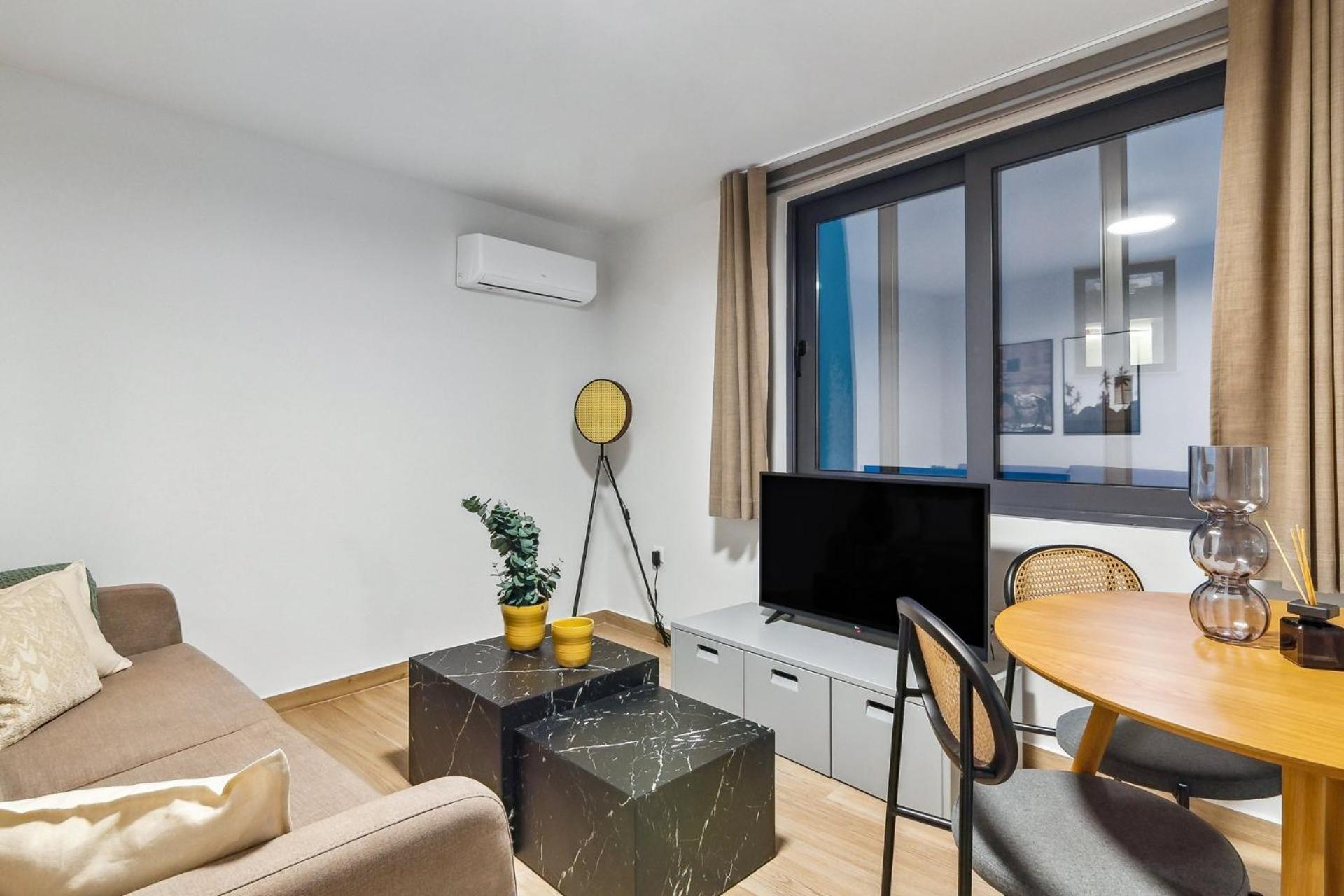 Limehome Athens Solonos City Center Стая снимка