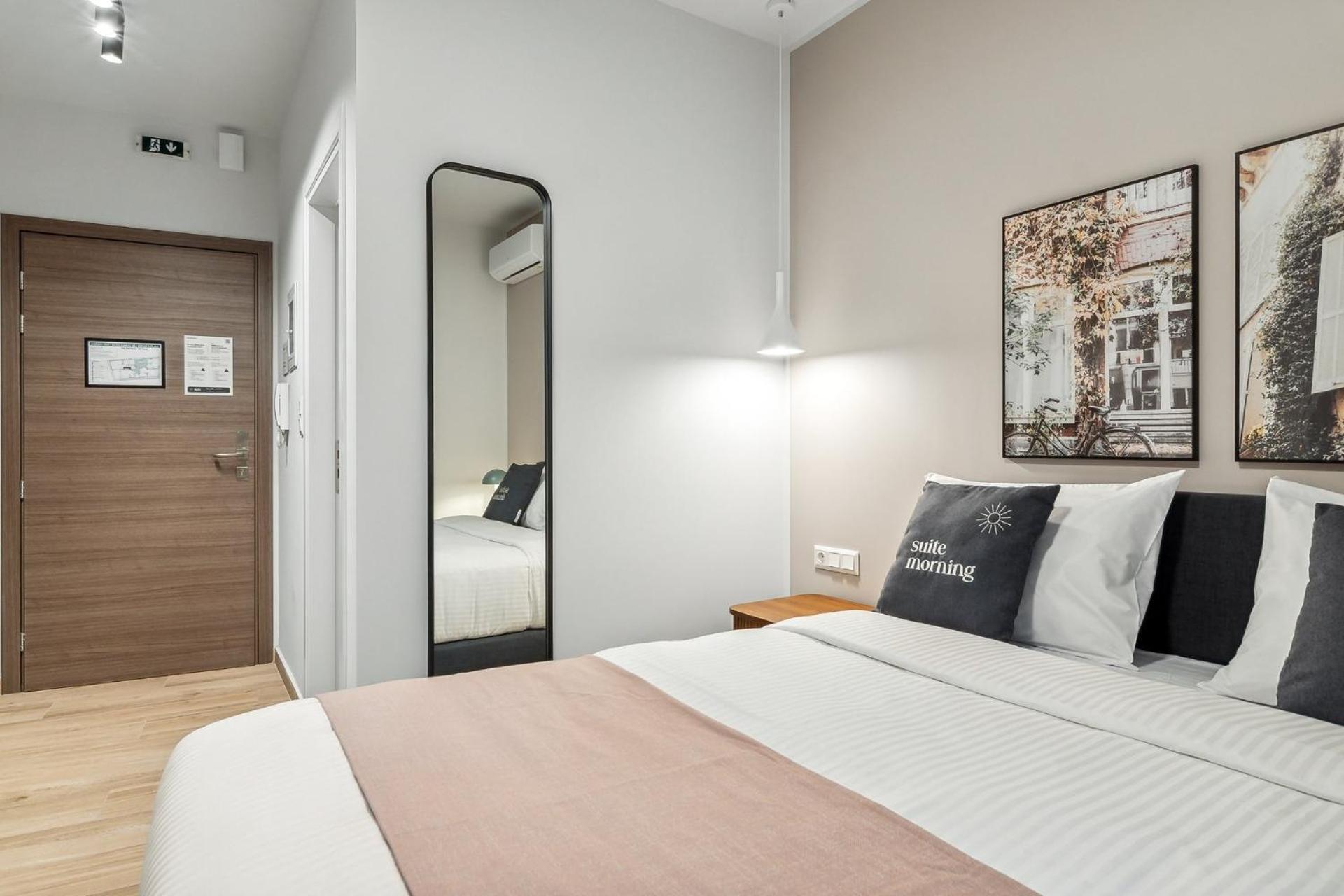 Limehome Athens Solonos City Center Стая снимка